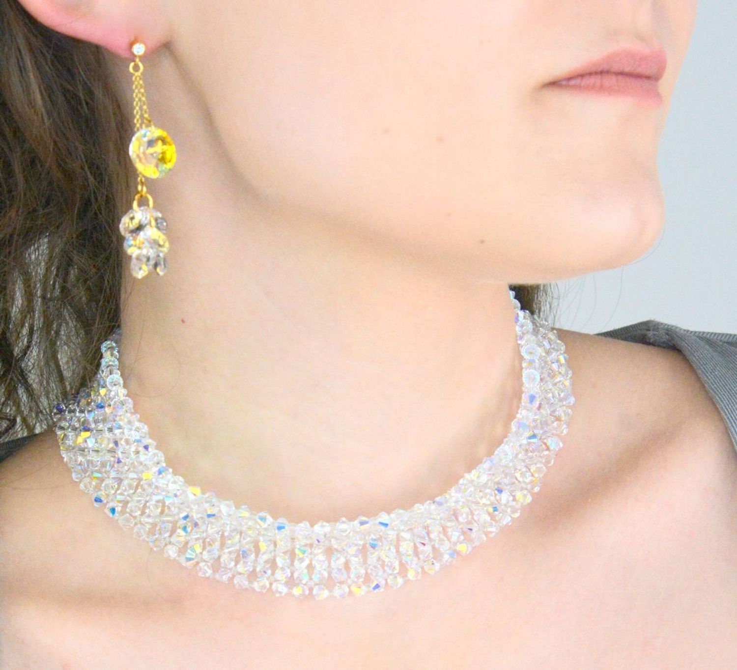 Srebrny naszyjnik damski 925 z kryształkami Swarovski typu choker NR 335-1. Naszyjnik ślubny. Biżuteria ślubna. Błyszczący naszyjnik z kryształkami. Pomysł na prezent.1.jpg